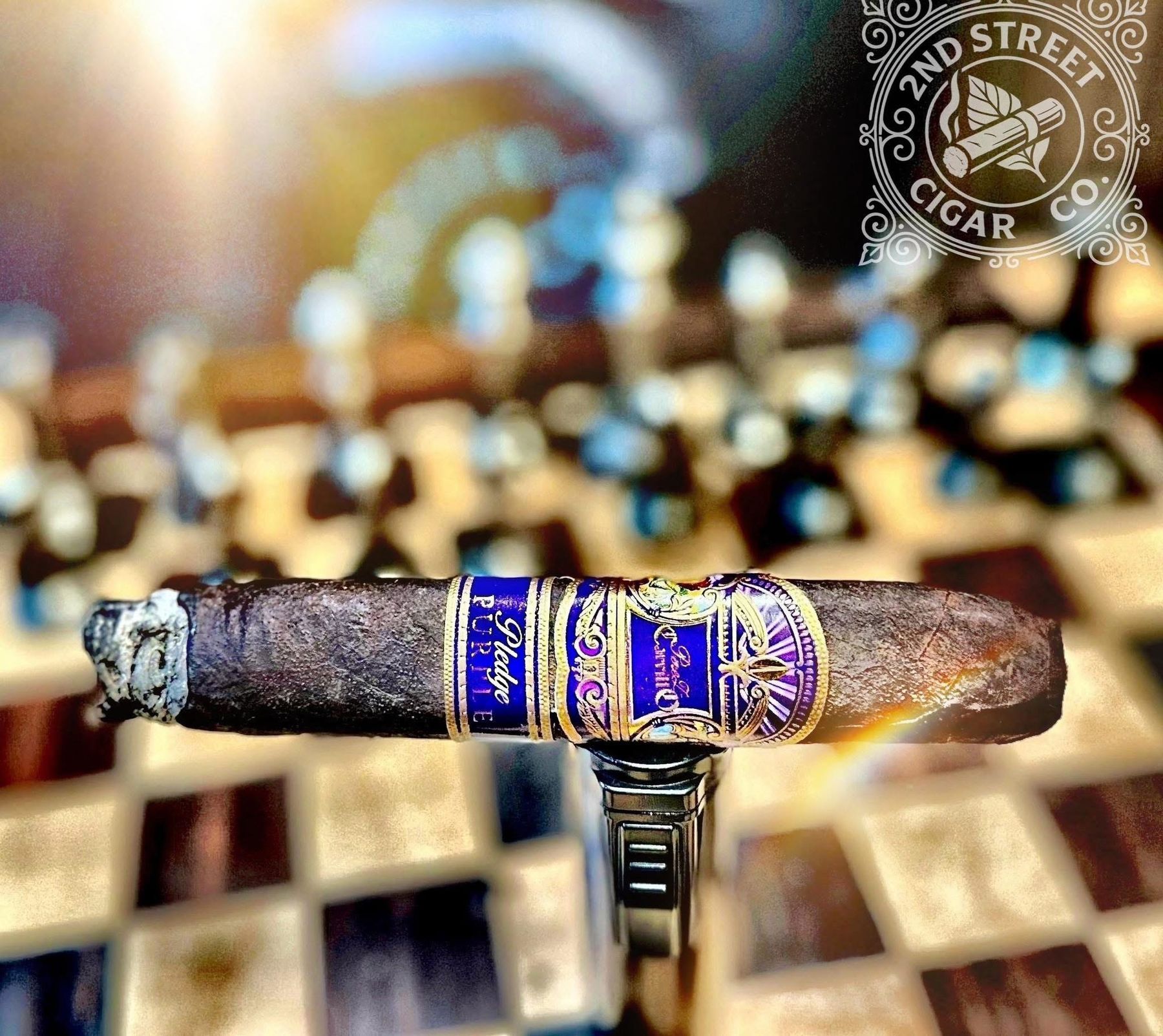 Cigar on the chess board